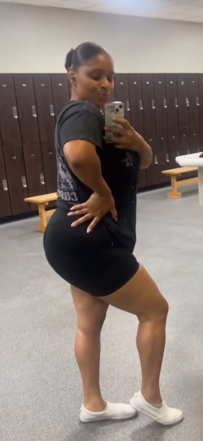 Random chicks 57 #bibIBH8f